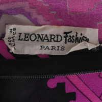 Leonard Dress with a floral pattern