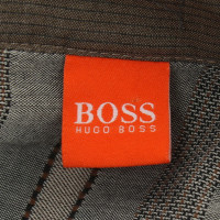 Hugo Boss blouse vernietigd