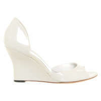 Gucci Wedges Patent leather in Cream