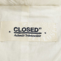 Closed Bont vest in White
