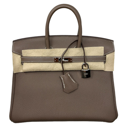 Hermès Birkin Bag 25 aus Leder in Taupe