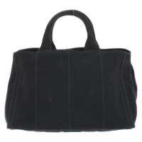 Prada Handtasche aus Canvas in Schwarz