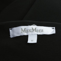 Max Mara top in the purist style