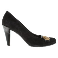 Gucci Pumps/Peeptoes aus Wildleder in Schwarz