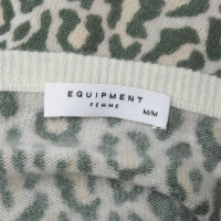 Equipment Cashmere sweater with leopard pattern