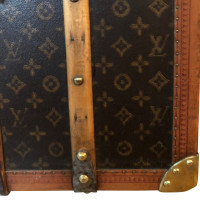 Louis Vuitton Coffre à bagages ancien LOUIS VUITTON XXL, monogramme "Golden 20s"