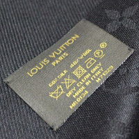 Louis Vuitton Scarf/Shawl Silk in Black