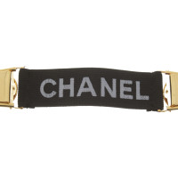 Chanel Bündchen mit Clips