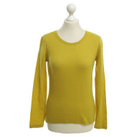 Loro Piana Cashmere pullover in yellow