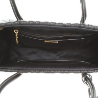 Miu Miu Handtasche in Schwarz