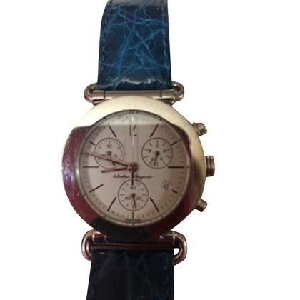 Salvatore Ferragamo Armbanduhr aus Stahl in Weiß