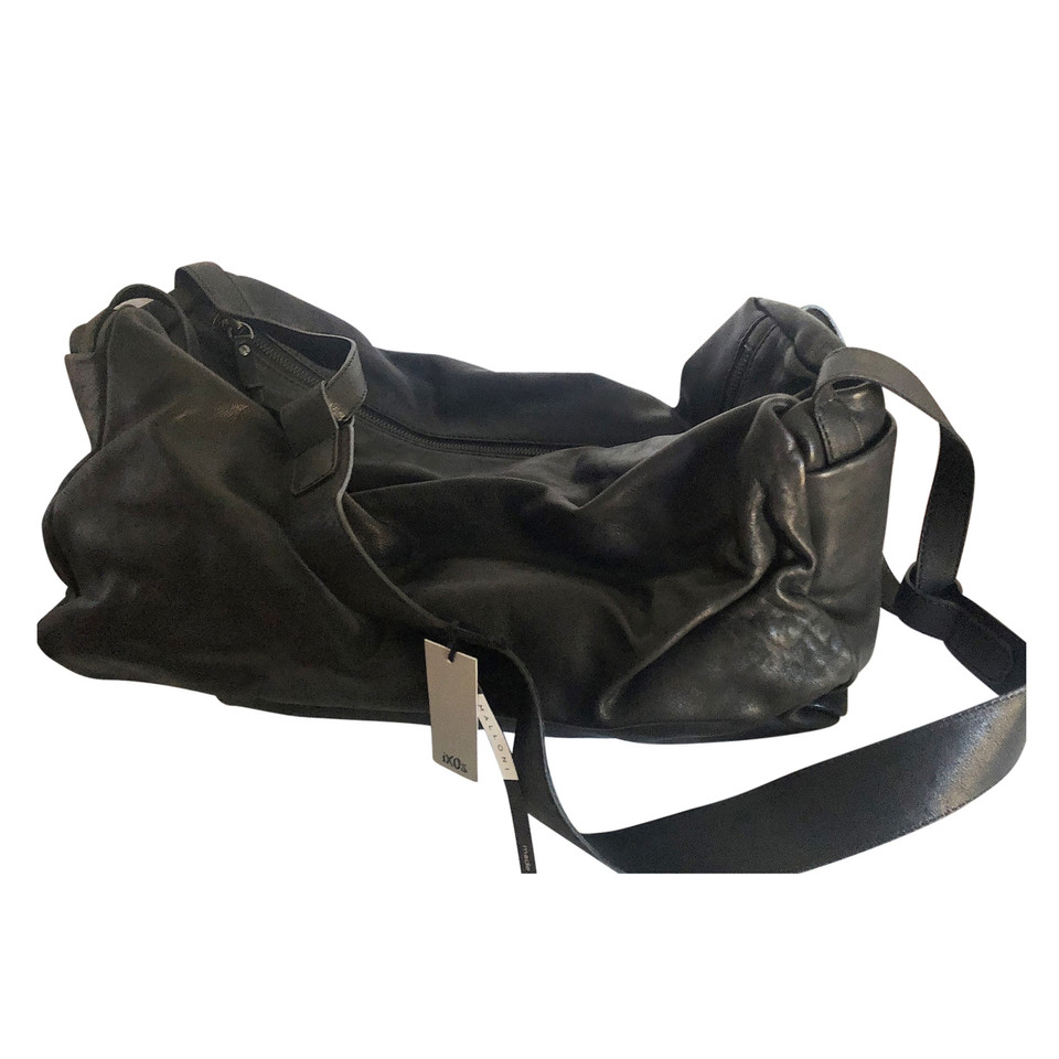 Malloni Shoulder bag Leather in Black