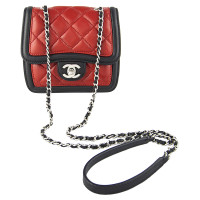 Chanel Classic Flap Bag Mini Square aus Leder in Rot