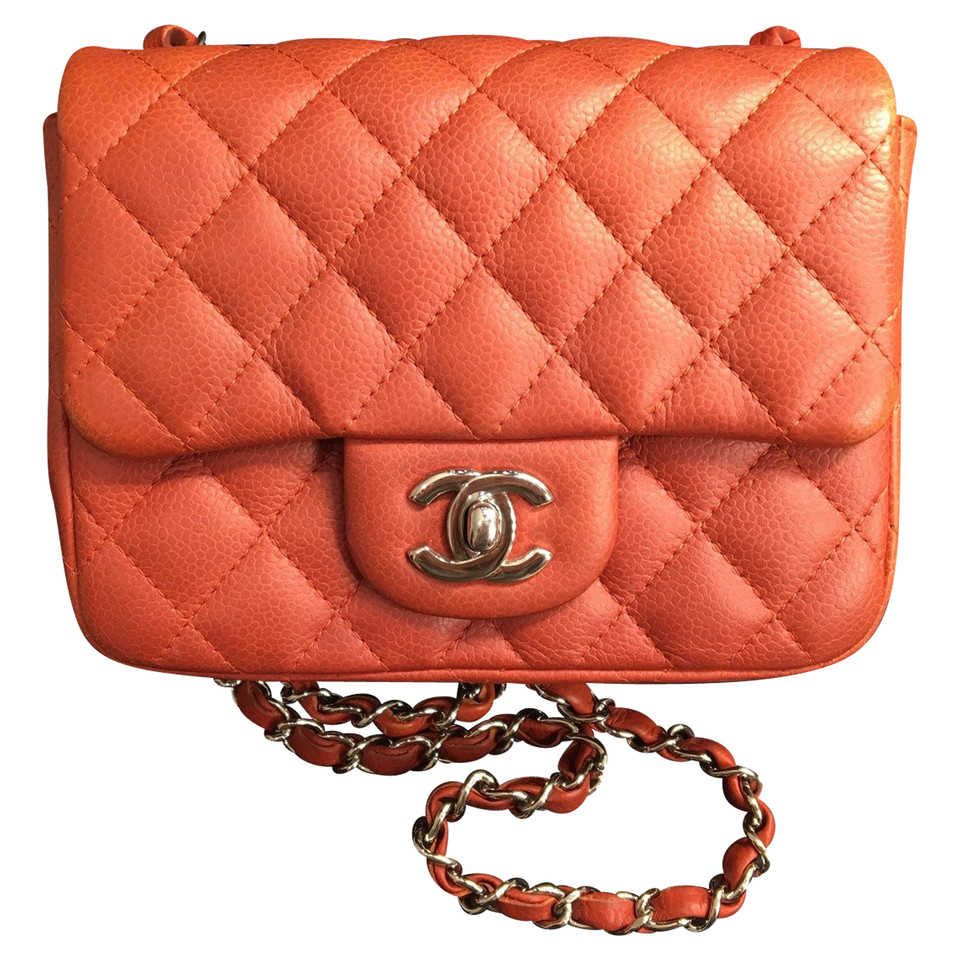 Chanel "Flap Bag Mini Square" in Rood