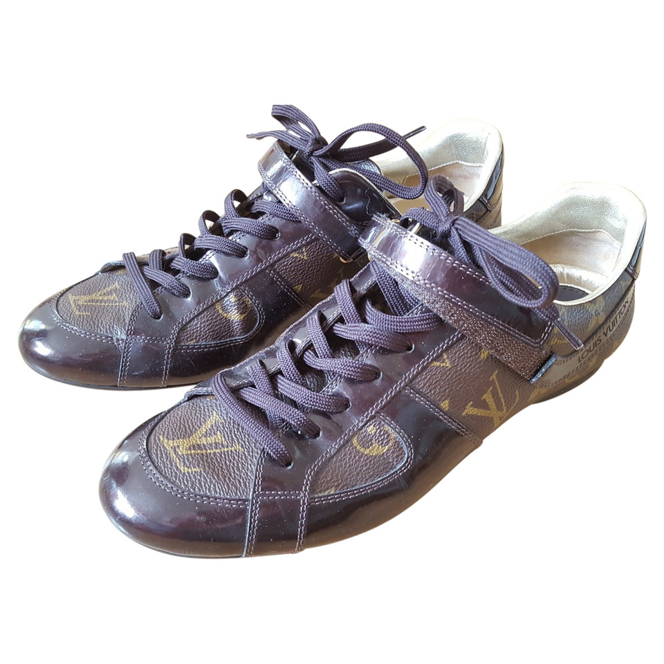 Louis Vuitton Sneakers aus Canvas in Braun