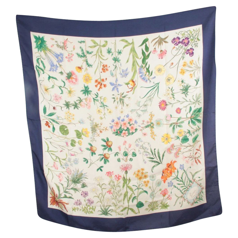 Gucci Silk scarf with floral print
