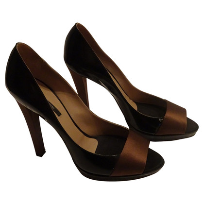 Diego Dolcini Pumps/Peeptoes Patent leather in Black