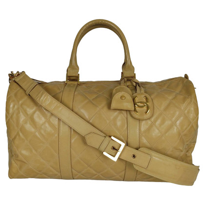 Chanel Travelbag aus Lackleder in Beige