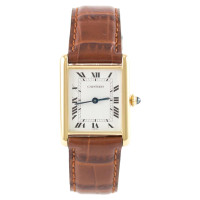 Cartier Tank Medium in Gold