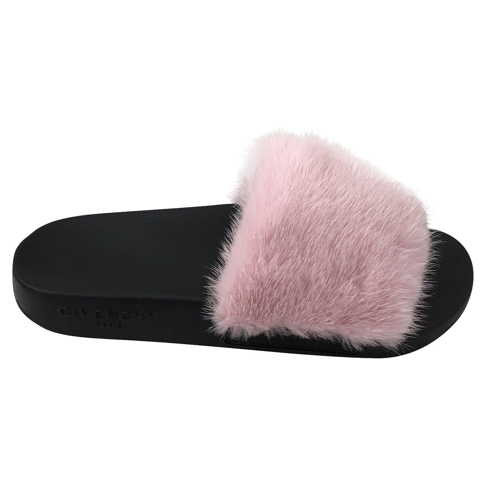 Givenchy Slippers/Ballerinas Fur in Pink - Second Hand Givenchy Slippers/Ballerinas  Fur in Pink buy used for 350€ (4373720)