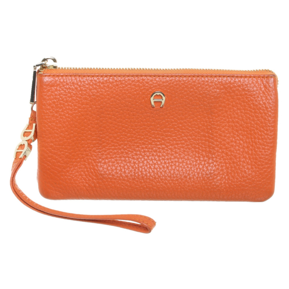Aigner Bag/Purse Leather in Orange