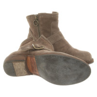 Fiorentini & Baker Stiefeletten aus Leder in Taupe