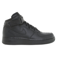 Nike Trainers Leather in Black