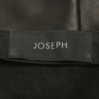 Joseph gonna di pelle di colore nero