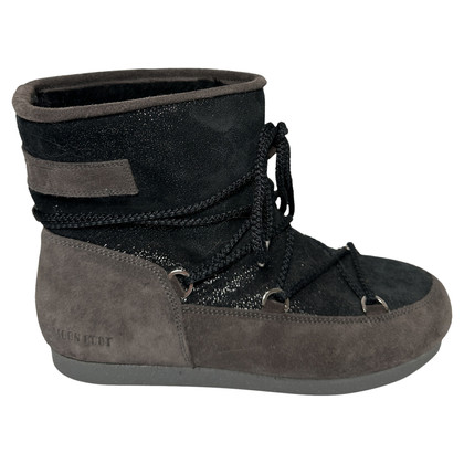 Moon Boot Ankle boots Suede