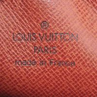 Louis Vuitton Amazone Canvas in Brown