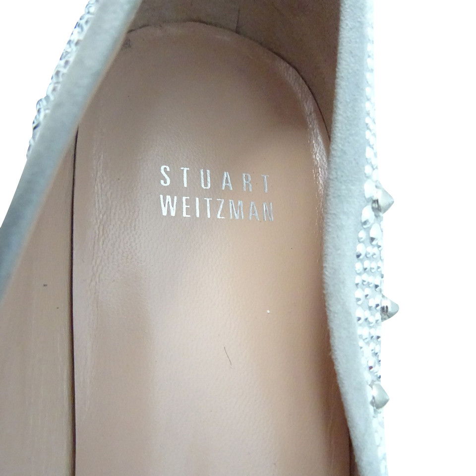 Stuart Weitzman deleted product