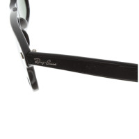 Ray Ban Sunglasses in black