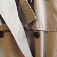 Hugo Boss Trenchcoat in Gray