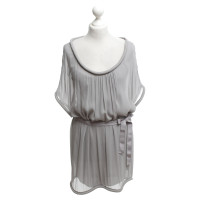 Diane Von Furstenberg Robe courte en gris