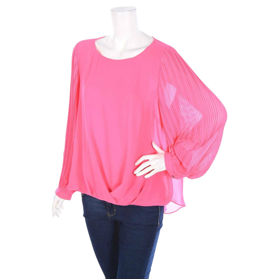 Vince Camuto Top in Pink