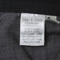 Rag & Bone Jeans in Schwarz