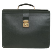 Louis Vuitton Handbag Leather in Green