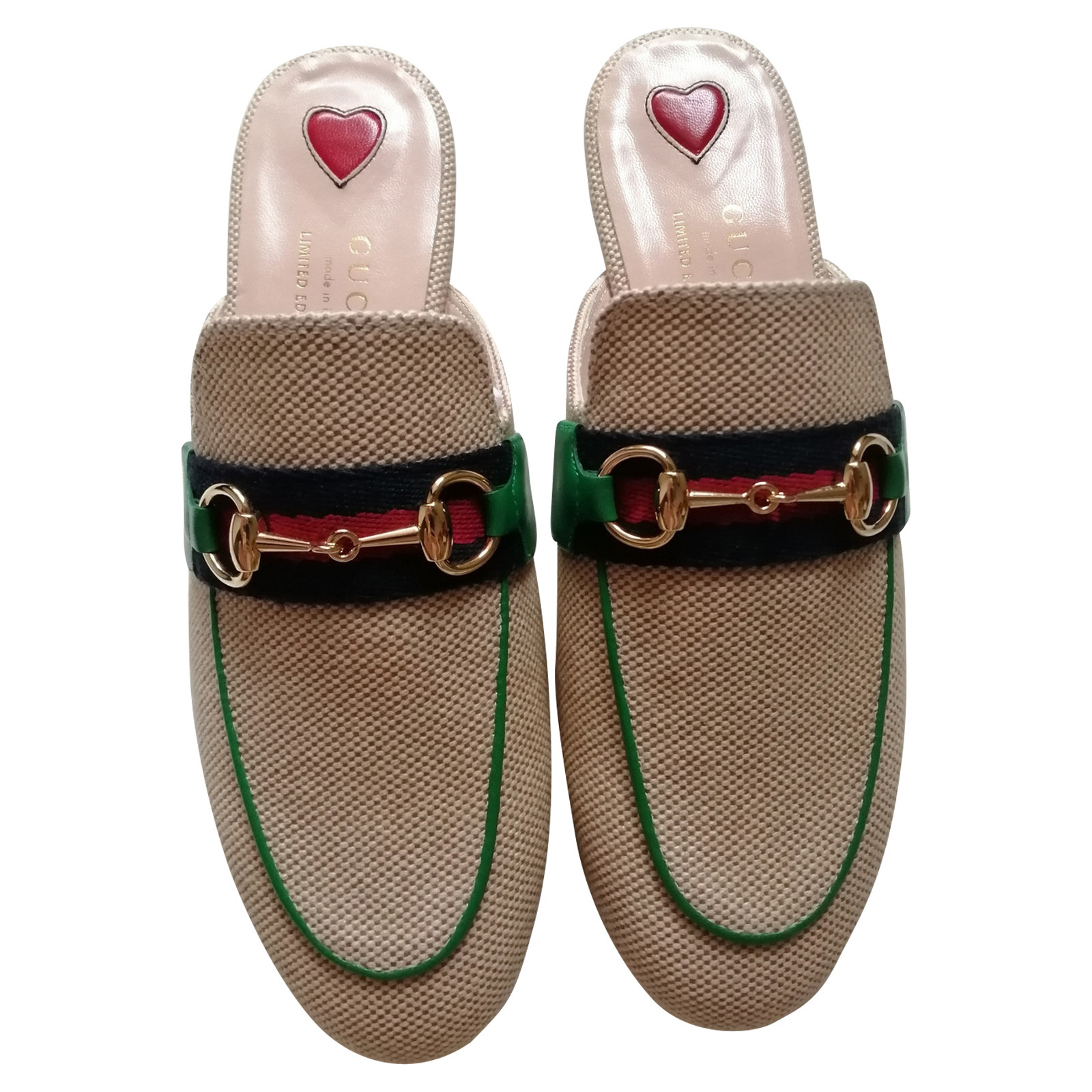 Gucci Sandalen aus Leder in Beige - Second Hand Gucci Sandalen aus Leder in  Beige gebraucht kaufen für 399€ (5153681)