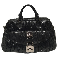 Miu Miu Sac fourre-tout en Cuir en Noir