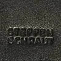 Steffen Schraut clutch in black