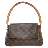 Louis Vuitton Looping MM24 Canvas