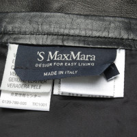 S Max Mara Rock aus Leder in Schwarz