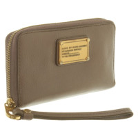 Marc By Marc Jacobs Portemonnaie in Dunkelbeige