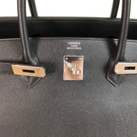 Hermès Birkin Bag 40 Leather in Black