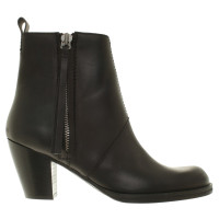 Acne Ankle Boots in Schwarz