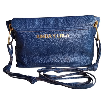 Bimba Y Lola Umhängetasche aus Leder in Blau