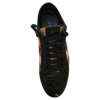 Burberry Chaussures de sport en Cuir en Noir