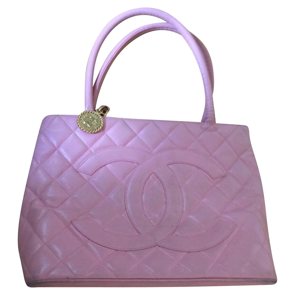 Chanel Medallion aus Leder in Rosa / Pink