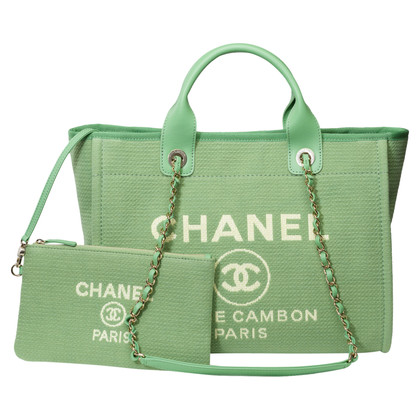 Chanel Deauville aus Canvas in Grün