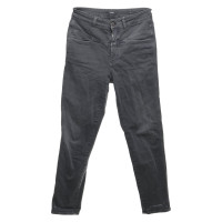 Closed Jeans in Grau